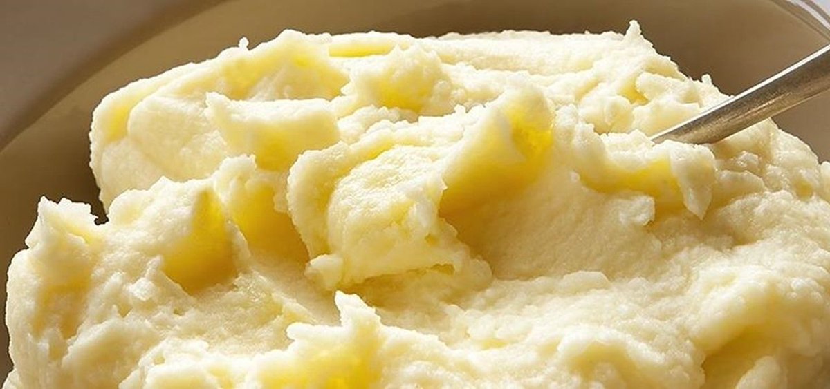 Make perfectly fluffy mashed potatoes without adding more butter or milk buff.ly/2AO8oJY