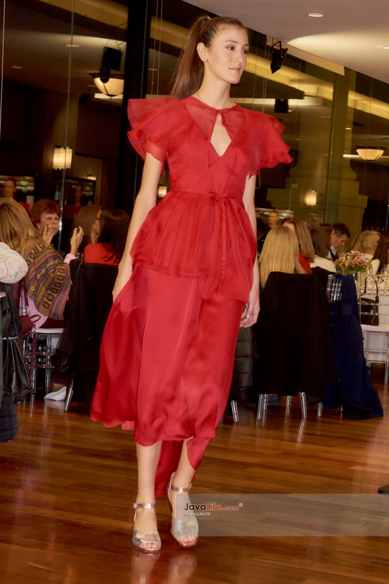 Turf Tea &amp; Fashion a beneficio del Hospital Rivadavia
Junio 2018.
Pia Carregal
.
JavoLife.com
Just the best photographer
❂Follow <a href="/javolifeok/">JavoLife.com</a>
❂Tag #javolifeok
❂DM Whatsapp in BIO
.
@piacarregal @hipodromopalermo
#hospitalrivadavia