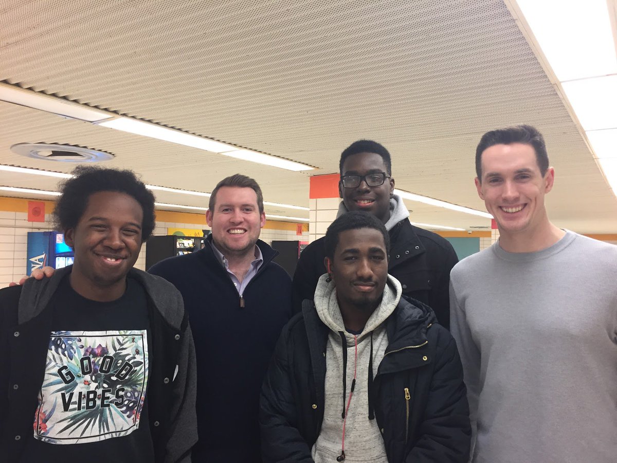 NYCService's tweet photo. Huge shout out to our friends @AlphaSights for their commitment to #MentorNYC! 

Read all about their partnership with @iMentor and how they make mentoring part of their companies culture: https://t.co/xjH2U31NWO.

#GoodforAlphaSights #GoodforNYC https://t.co/4Om1mBOaov