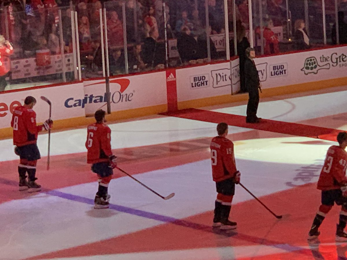SJFteach's tweet photo. From Section 120 @Capitals #custominktoss The band is back together! https://t.co/NgQQNXHUft