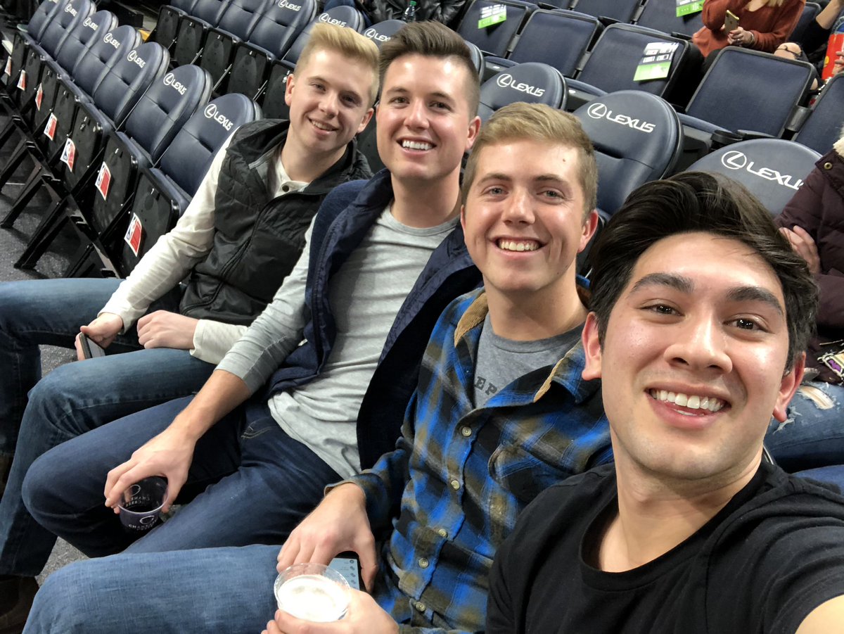 YAndrewJ's tweet photo. #bropack #packpix @TargetCenterMN @Timberwolves @TommyWinders21 @jwind15 https://t.co/9ZrcewNqfH