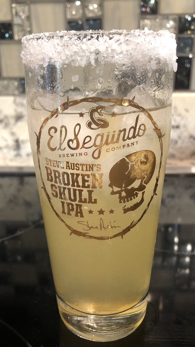 Steve Austin On Twitter Cheers Rt Bwelch 3 Steveaustinbsr The Best Damn Margarita I Ve Ever Had In A Badass Glass Babyhunt 22 Brokenskullmargarita Ohhellyeah Https T Co Xx0klocltf