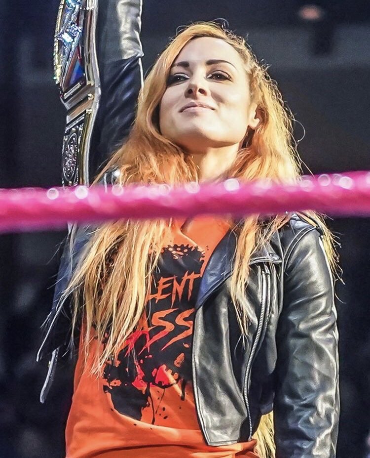 beckyspuns's tweet photo. the most perfect human being 💓💕💘 https://t.co/SlzIg4jLfb