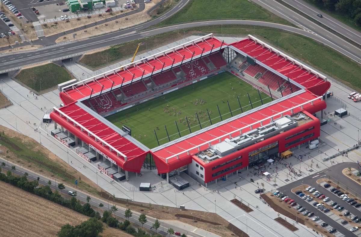 Kingsford Stadium On Twitter Jahn Regensburg Play At The 15 224