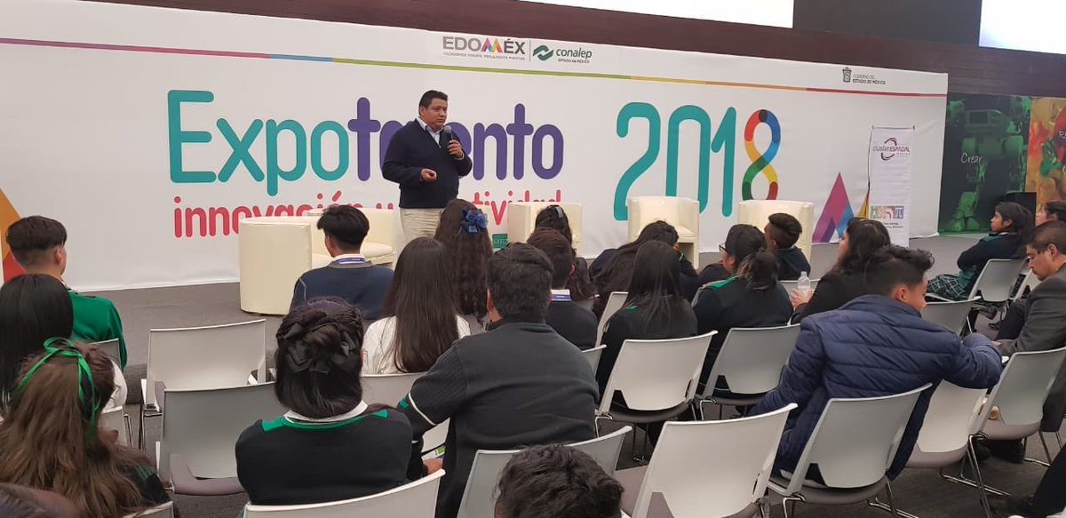 esteban_carrera's tweet photo. “Esta es la Primer generación de humanos, que todos los días tendrá que estudiar para actualizarse; el conocimiento ahora caduca” #cuartarevoluciónindustrial #industria40 #ExpoTalento2018 @alexfedezcam @Enrique_MenV @Memo_Legorreta https://t.co/yvPHQzhbCt