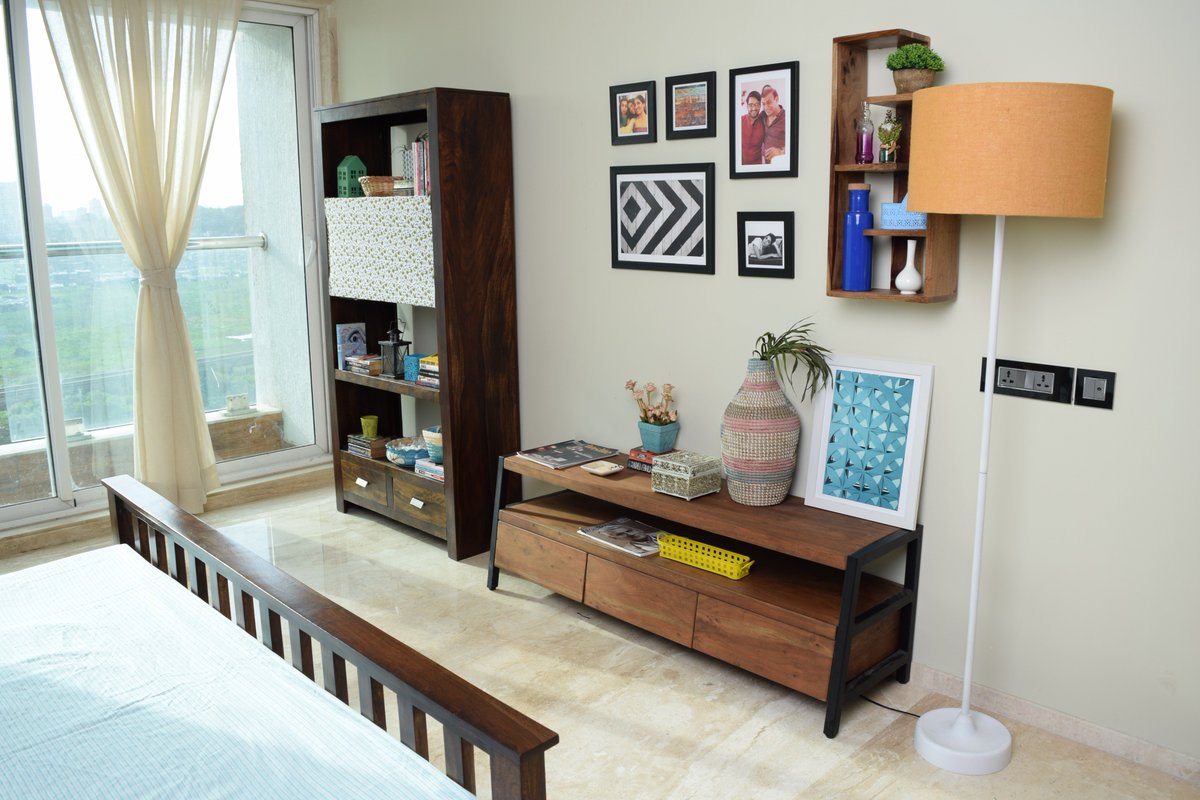 Pepperfry's tweet photo. #CONTESTALERT 
There are corners of this house which you could not see in the series and we thought let's give you a tour and end the season on an exciting note so now tell us your favorite corner or furniture of the Solanki house in What The Folks.
@DiceMediaIndia #dicewtf https://t.co/1HammzlWiB