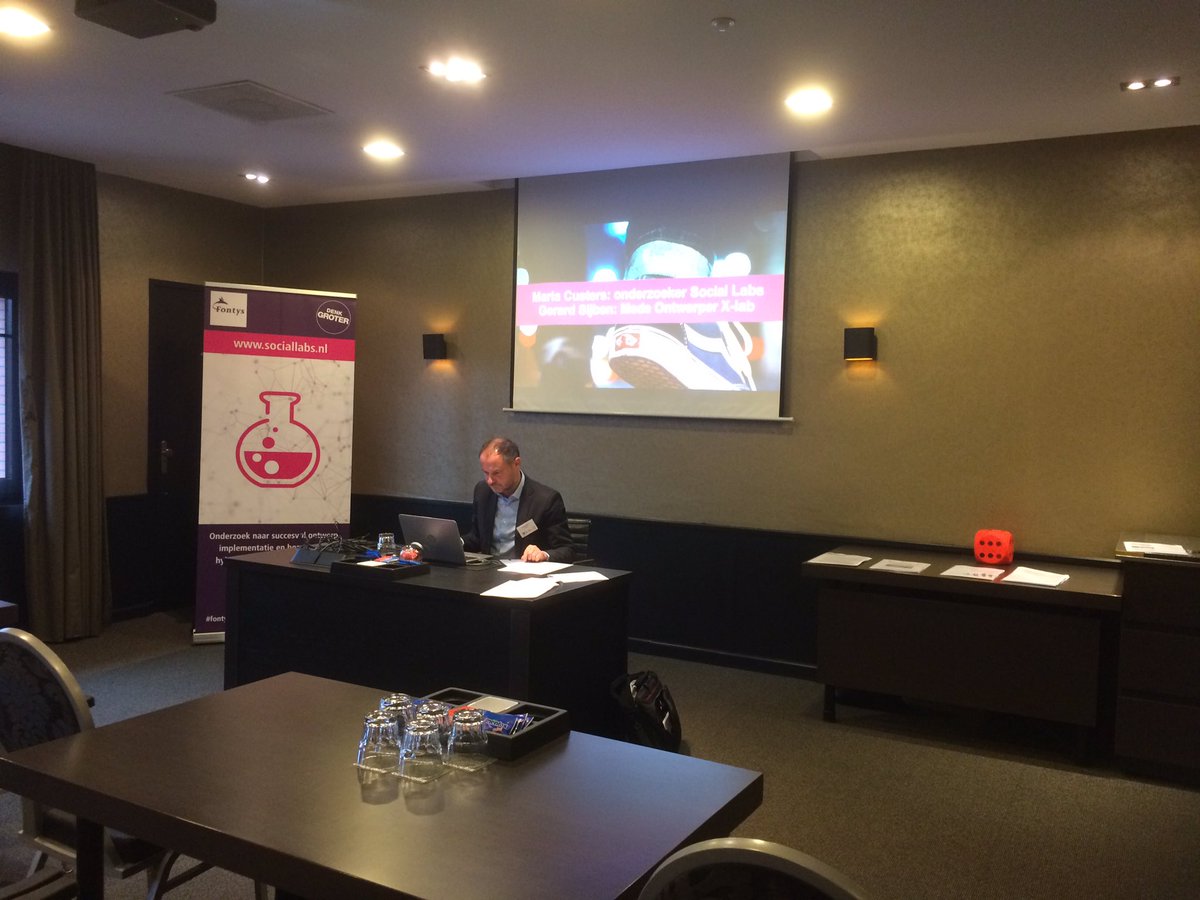 Vandaag samen met Gerard Sijben, onderwijskundige van FIBS op Hart voor Onderwijs congres #wijzijnfontys #fontyssociallabs