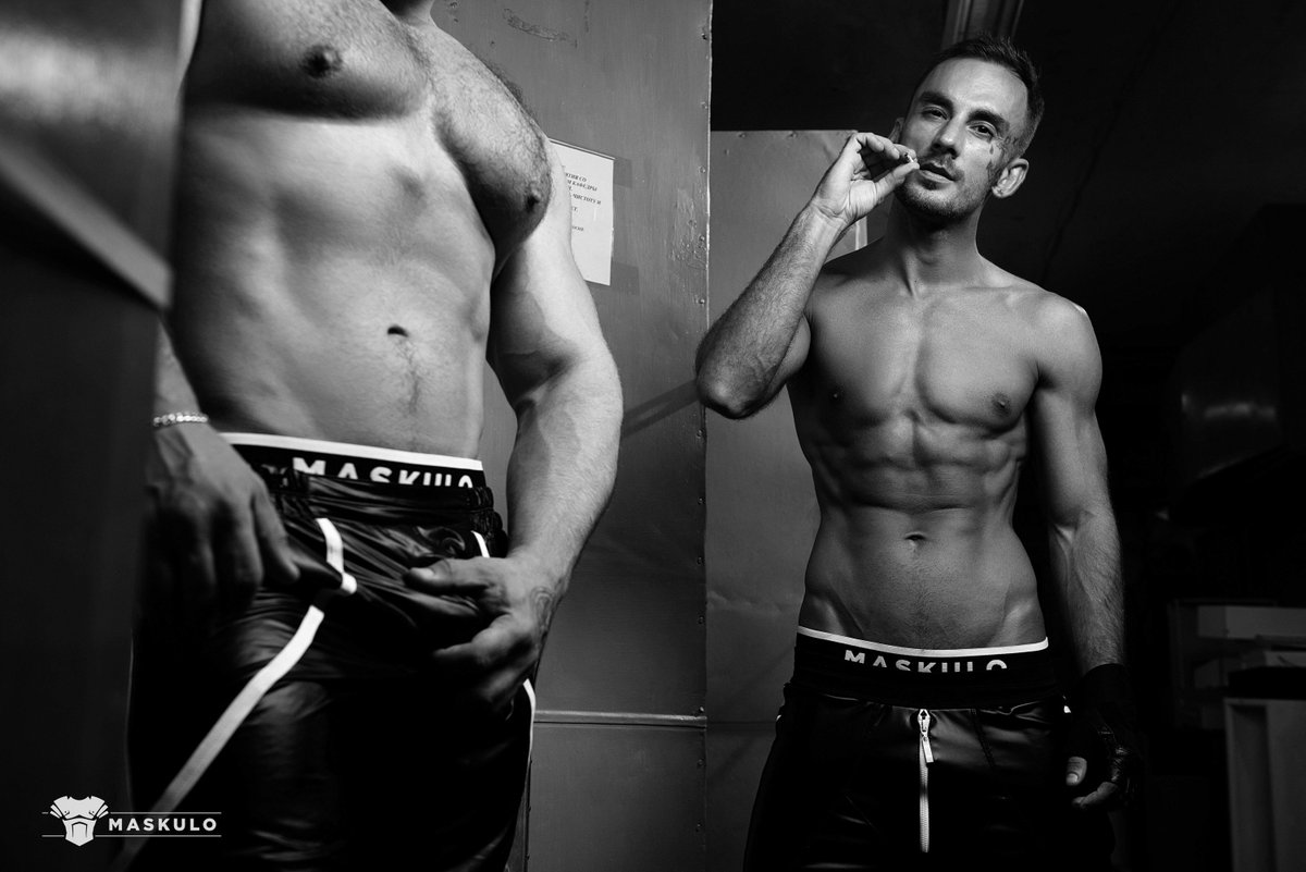 maskulocom's tweet photo. Spain 🇪🇸 Are your outfits ready for Sleazy Madrid - the most important fetish electronic music festival in the South of Europe 📆 December 05-09 💻 Details at https://t.co/OCnUpXLHkz https://t.co/bqwn7SSDl2