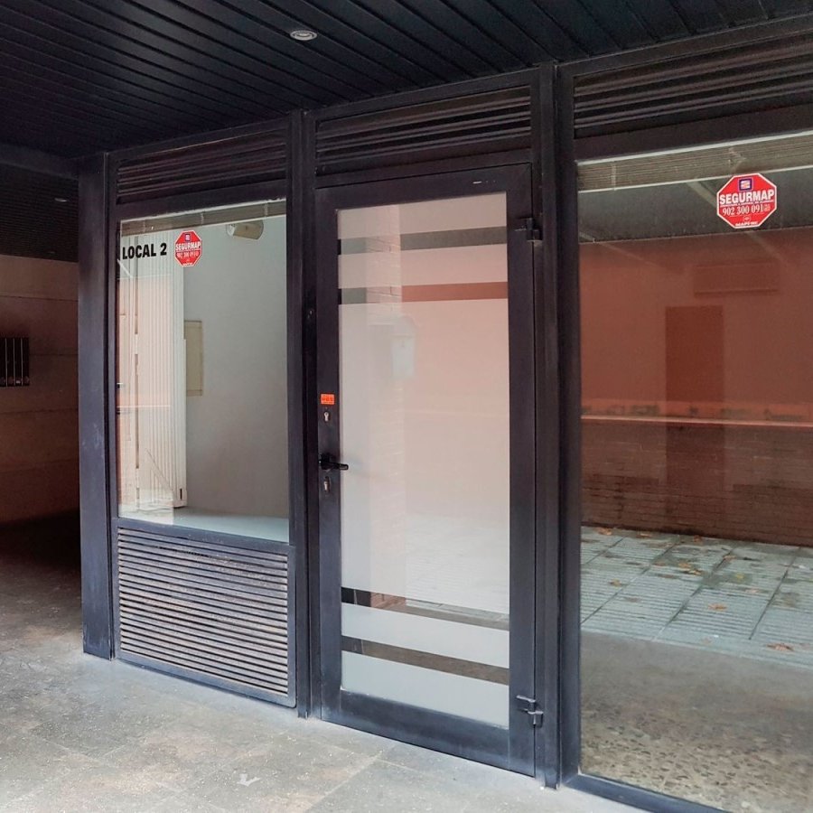 Aprovecha el descuento en este Local Comercial ubicado en Sant Joant Despí #BlackFriday #OfertaEspaña #Descuentos