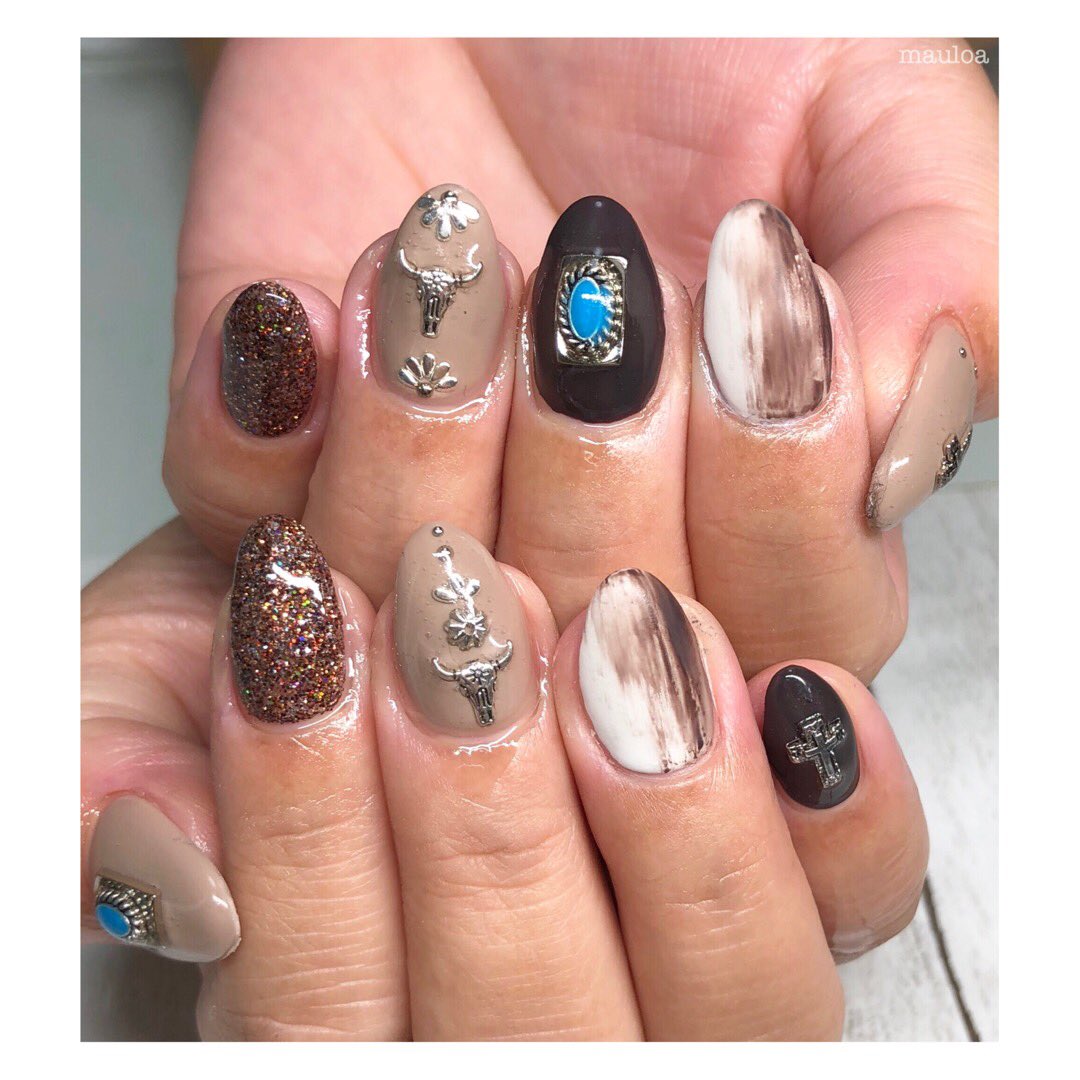 تويتر Mauloa على تويتر My Nailと同じかんぢで お任せで いつもいつもありがとう ネイル 秋ネイル 秋ネイル18 リーフネイル コンチョ クラスター Nail バッファローネイル 大理石ネイル 海ネイル コンチョ ネイル シルバー