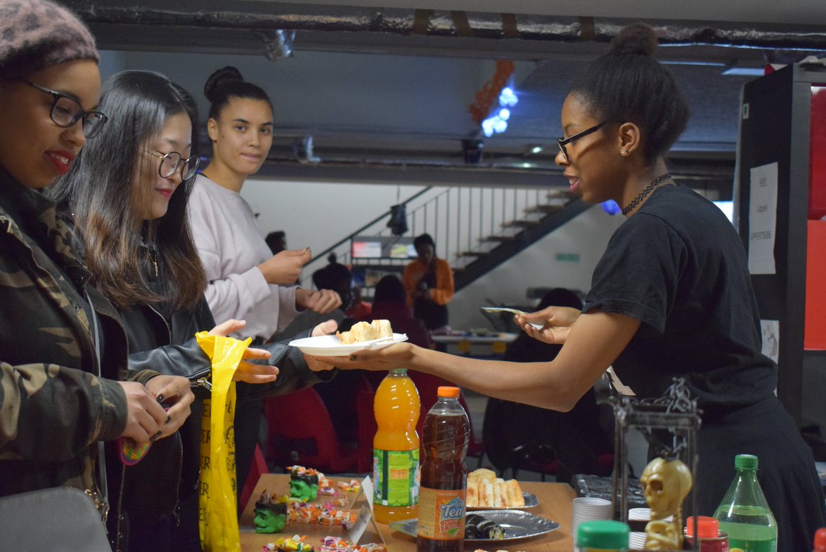 KNPTHESHOW's tweet photo. Merci d'avoir participé à notre 1ère soirée karaoke🎤
Retrouvez toutes les photos de la Halloween Karaoke Party sur notre page Facebook et Instagram 🔥
Au plaisir de vous revoir 👀💜
#party #karaoke #KNFun #dance #labo6 #mie #노래방 #파리 #koreanparis #korea https://t.co/92OA6TOIFZ