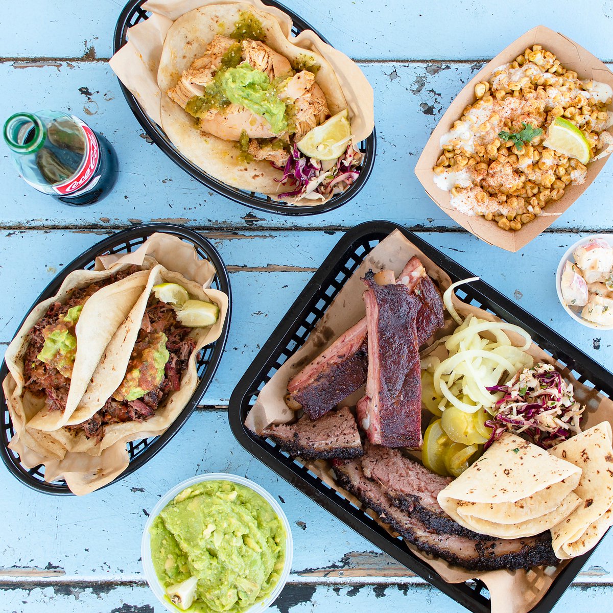 munchaustin's tweet photo. 🤩🌮🍖 Welcome to Valentina's BBQ! Check out this assortment of amazing Texas BBQ!!! Pro tip: take a long lunch break during a weekday if you want to (mostly) avoid the line! #texasbbq #foodie #ATX https://t.co/6Gn6n29nfB