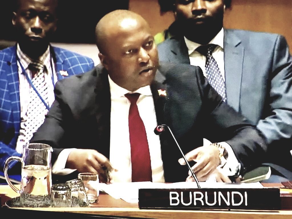 #Burundi💪🏿👌🏿still standing no matter what🙏🏿
Discours de SE <a href="/AShingiro/">Amb. Albert SHINGIRO</a> Amb #Burundi au près des Nations Unies à NY lors du briefing du Conseil de sécurité #NationsUnies sur la situation au Burundi ce 21/11/18
#KirimwoAbagabo🇧🇮💪🏿🙌🏿
@SpyReportsUG 
<a href="/RFI/">RFI</a>
<a href="/UN/">United Nations</a> 

fr.burundimission.org/discours-de-s-…
