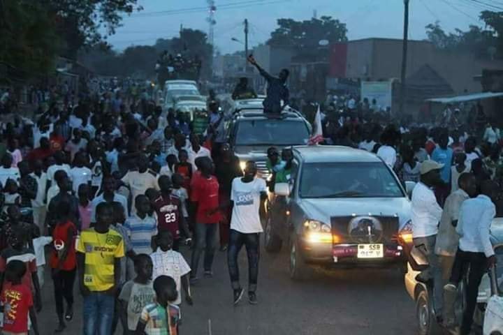 PearlOfAfricaRadio (@pearlfm1079) on Twitter photo people in Ghana are enjoying member of parliament kyadondo east Robert kyagulanyi Bobi wine. waawawwawawawawa <a href="/philip_kabuye/">Phil K</a> <a href="/Pearlfm1079/">PearlOfAfricaRadio</a> <a href="/assenkabirwa/">al-mahdi ssenkabirwa</a> <a href="/DairyQueen/">Dairy Queen</a> <a href="/OilInUg/">Oil In Uganda</a> banange kyabadde kyakabi nnyo people in Ghana are enjoying member of parliament kyadondo east Robert kyagulanyi Bobi wine. waawawwawawawawa <a href="/philip_kabuye/">Phil K</a> <a href="/Pearlfm1079/">PearlOfAfricaRadio</a> <a href="/assenkabirwa/">al-mahdi ssenkabirwa</a> <a href="/DairyQueen/">Dairy Queen</a> <a href="/OilInUg/">Oil In Uganda</a> banange kyabadde kyakabi nnyo