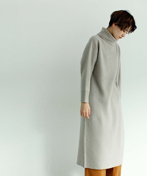 アンビデックスストア Pe Twitter Note Et Silence New 軽くてあたたかい 肌触りの良いニットワンピース シリーズで２型 それぞれ４色ずつご用意しております Supreme ガーター編み ワンピース T Co Fwmh64zus9 Supreme タートル ロングワンピース