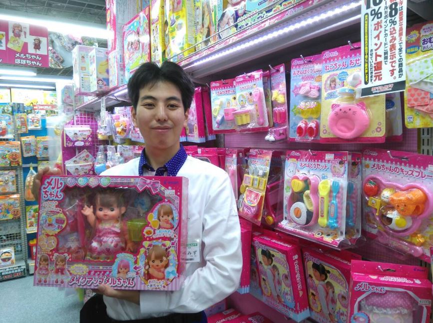 ヨドバシカメラ 錦糸町店 初めての人形遊びに メルちゃんのおもちゃをおすすめ お風呂に一緒に入れる商品もございます 髪型を研究したり メイクアップも楽しめます T Co Zu48ryqbxc クリスマスプレゼント にもおすすめです ぜひご