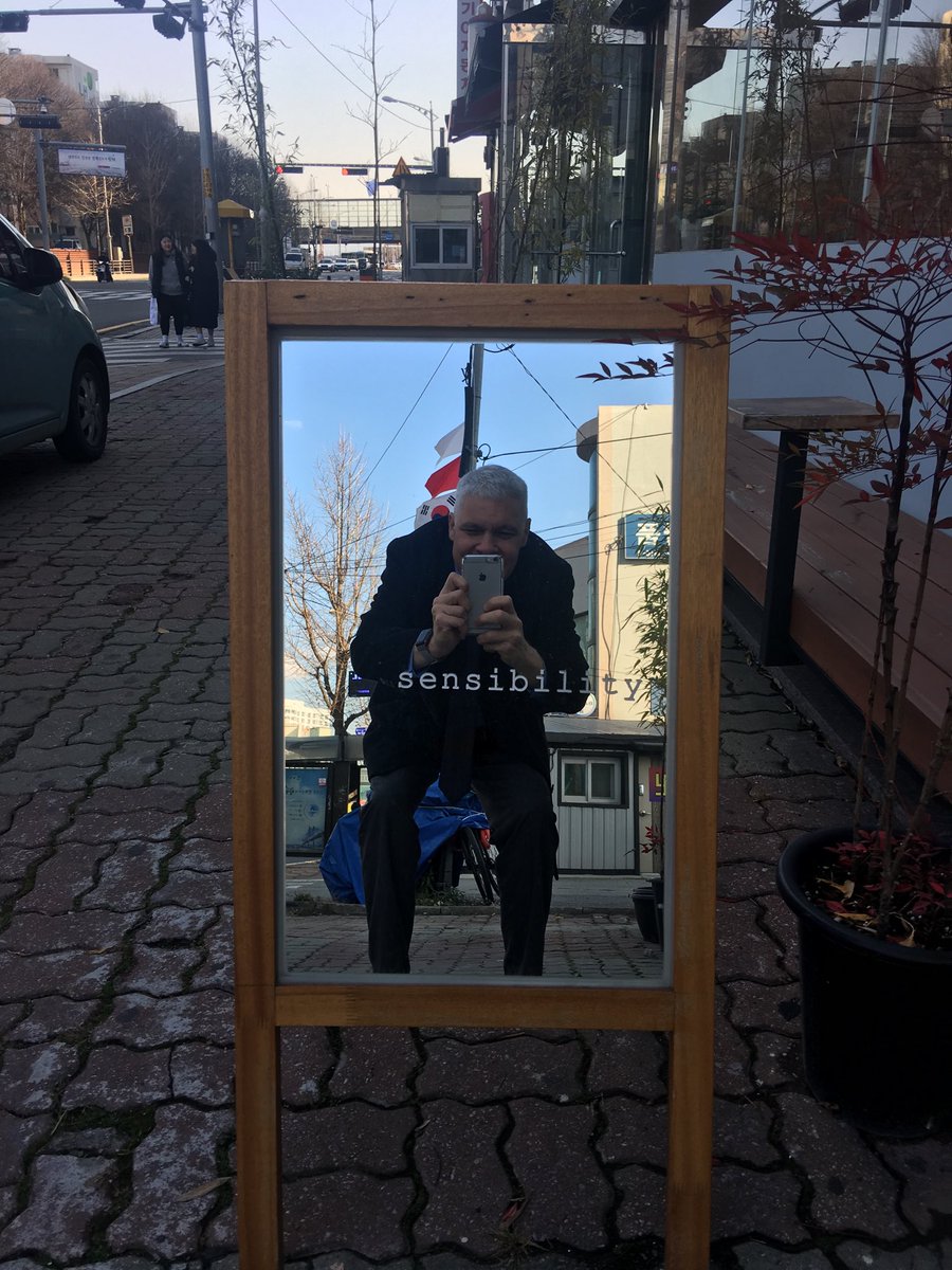 BrumsickleBrian's tweet photo. Reflecting #sensibility #Pyongtaek https://t.co/TyqnAR8sf3