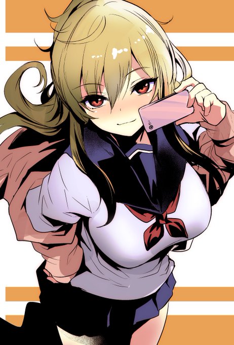 ギリギリまで間に合うか微妙だったので告知もギリギリになってしまいました
11月25日のCOMITIA126に出ます
スペースはG05bです
よろしくお願いします! 