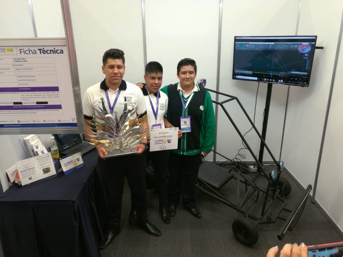 ConalepTlalne1's tweet photo. Con mucho orgullo reconocemos a nuestros alumnos emprendedores por haber obtenido el quinto lugar en la #ExpoTalento2018 con su empresa Bull Strength Cars, ¡Muchas felicidades!
@Enrique_MenV @conalepmex 
#FormandoBiografíasExitosas 
#OrgullosamenteConalep https://t.co/Zoeej09KfR