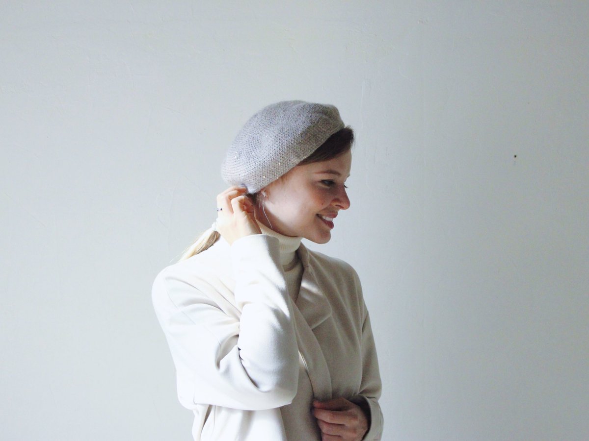 lka_am's tweet photo. Dreams Do Come True!
Another #knitwear #designer career milestone - is a start of online and offline sales of a ready-to-wear brand in Japan! https://t.co/UmBv3TVzaU