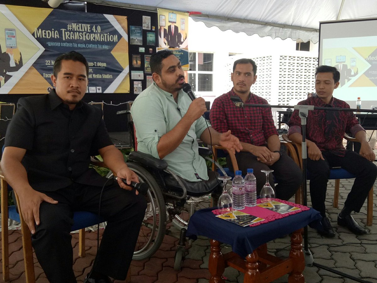 LIVE UPDATE: Talk session bersama jurugambar dan wartawan dari Palestine. #amanpalestine #mclive2018 #McLIVE #fkpm