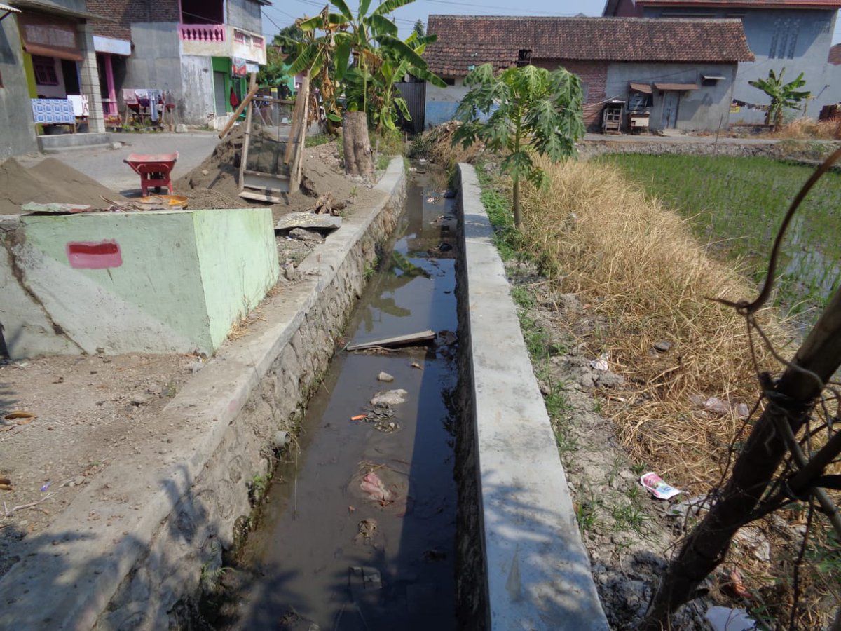 RullyDianing's tweet photo. dana desa memperkuat berbagai sektor memperkuat infrastruktur desa dan mbuat desa membangun rencana pembanguna. sdr  #JokowiMembangunDesa 
#TPPJawaTimur 
#tppdeltasidoarjo 
@jokowi 
@EkoSandjojo 
@taufikmadjid71 
@fachrilabalado 
@DewantoAndry 
@P3MDSidoarjoKab https://t.co/P8dzn5fQ7G