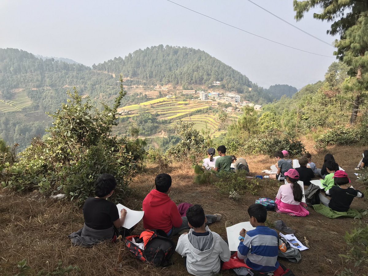 TBSYear4's tweet photo. Enjoying the beautiful views in our landscape sketching activity . #Lubhu2018 https://t.co/ngq4I9P6Gb