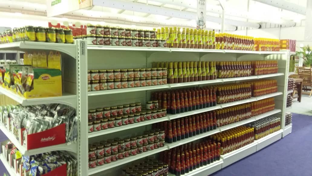 mada_malaysia's tweet photo. Di Agro Trade menampilkan pelbagai produk usahawan bumiputera termasuk produk usahawan di bawah bimbingan MADA.  

#maha2018
#madamabeles 
#OurFoodOurFuture https://t.co/0QEUD77x3j