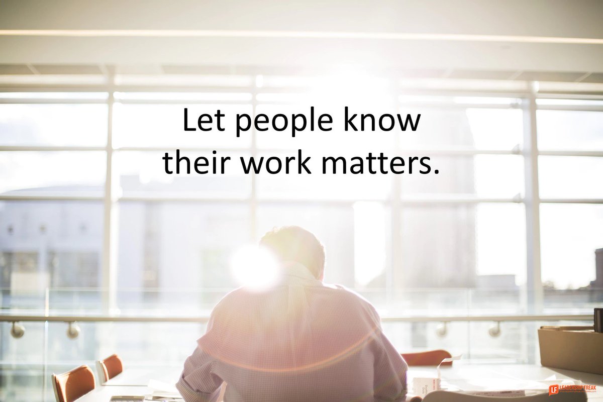 Expand Your Leadership: 

1. Don't feel threatened when others do well.

2. Clap when others outshine you.

3. Every time you feel a need to step into the spotlight, shine it on someone else.

bit.ly/2H0h8zS