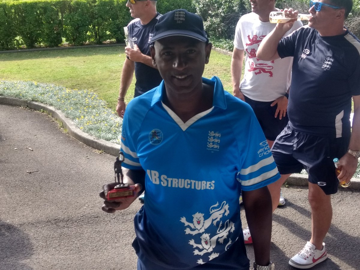 England Win by 5 wkts! Neil Braithwaite 57* MOM. 2 from 2 by England! #cricket #england #tailenders <a href="/Cricket_TS/">talkSPORT Cricket</a> <a href="/barmyarmy/">Wayne Bridgeman</a> <a href="/englandcricket/">England Cricket</a> <a href="/EssexCricket/">Essex Cricket</a> <a href="/BumbleCricket/">David 'Bumble' Lloyd</a>