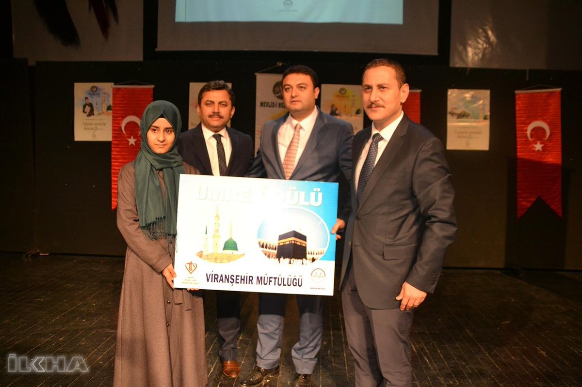 UrfaBasini_'s tweet photo. Viranşehir'de Mevlid-i Nebi etkinliği düzenlendi

Viranşehir İlçe Müftülüğü tarafından "Peygamberimiz ve Gençlik" temalı Mevlid-i Nebi etkinliği düzenlendi.

Haberin devamı: https://t.co/48MQaLS96N https://t.co/bAfEltGK42