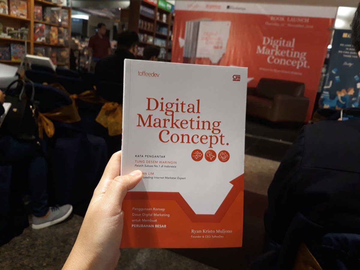Buku Digital Marketing Concept Free Template PPT Premium