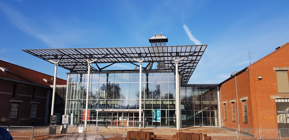 FNihous's tweet photo. Retour sur un conseil d'administration du @CHMLewarde fort important
➡️vote du budget 2019, orientations, RH, extension scientifique 
✔La dynamique de cette pépite du #BassinMinier continue https://t.co/y1Ad6UH4zd