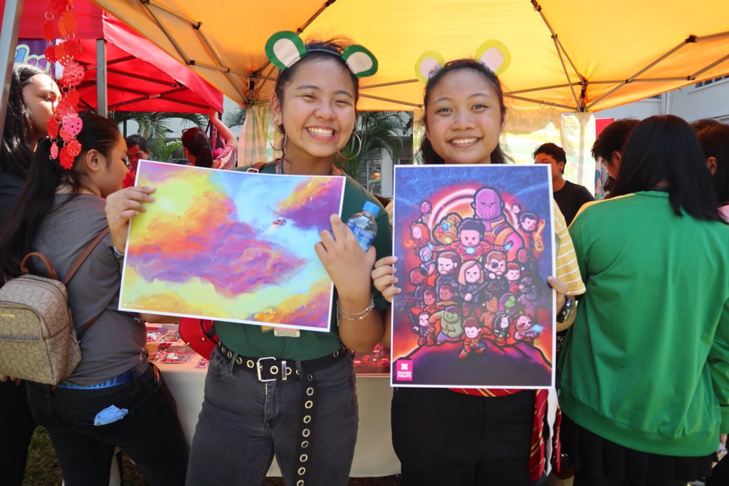 marycruzing's tweet photo. HAPPY SELLING TODAY!! #PaperPirate #ArtPh
We’ll be here at Miriam College High School’s fair ‘til Saturday. Selling stickers, prints, pins, and more!
IG: /bypaperpirate & /paperpirateship https://t.co/5CEG12UwuG