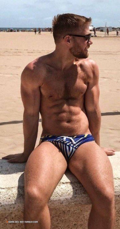 nekkidbro's tweet photo. #BeachStud https://t.co/PNqHxWFTPC #Holiday #Hotguys #Hotmen #Hunk #Hunks #Stud #Surfer #Swimgear #Fitmen nekkidbro - https://t.co/1lhhKoOU0L https://t.co/h3l5BVr64w