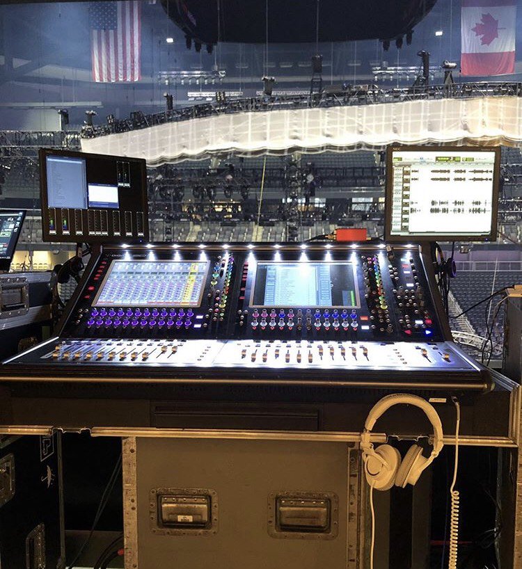 DiGiCo_official's tweet photo. Two DiGiCo #SD12's for American rapper, singer, songwriter and record producer Travis Scott with Ken Pooch Van Druten at FOH and Justin Hoffman at MONS

#projectvulcan #SDRange #Stealthcore2 Isn’t it about time you #updateyourVENUE #changeyourProfile #wedontmakemotorbikes https://t.co/gcfeqm6KDT
