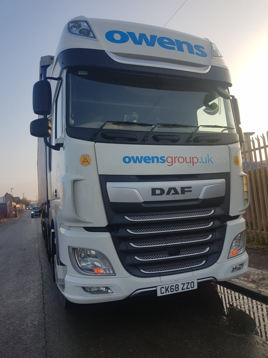 Lovely to be allocated one of the new @owensgroupuk trucks today. With 2 prolapsed discs, I've never had such a comfortable ride! Would be lovely to have it everyday 😀 #backpain #owensgroup #owensspotters