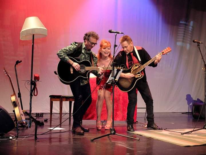 lamalonetrio's tweet photo. Porque la musica siempre auna las almas #Musica #oceanosdetiempo #singers #singersongwriter #MusicosEmprendedores #Madrid #triomusical #cantanteactriz #cantanteespañola @MartaMaloneActr #santacecilia#Rodrimialdea #manusirvent https://t.co/xVsRi2RJ2U