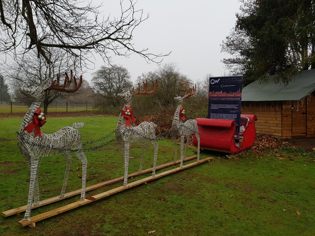 thevoiceofire's tweet image. Santa arrives early at the @CWBFestival! @MercureBrandon #Vobevent #tweetoftheday #CWBF2018 @thevoiceofauto @thevoiceofire @Chris_Plant