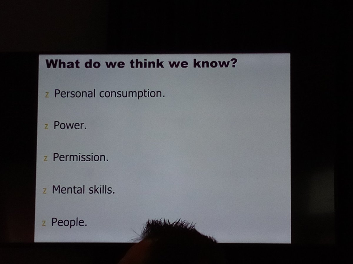 socprescrwales's tweet photo. What influences wellbeing #DHC18 #NIE18 https://t.co/woUvYzeEur