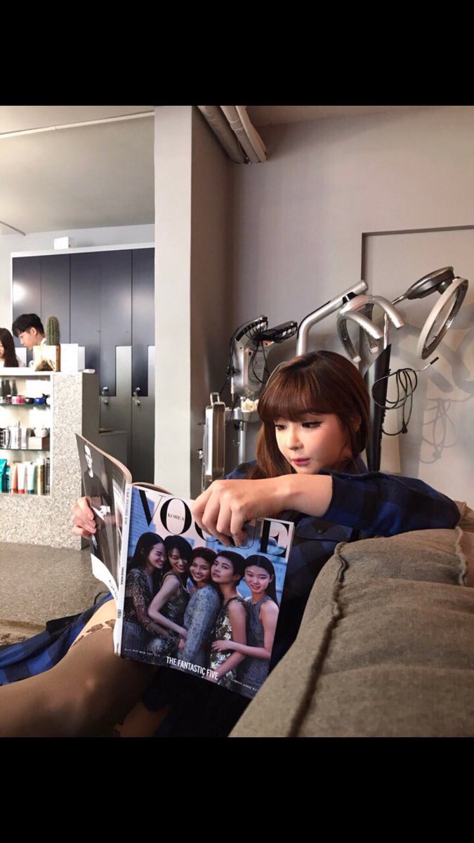 haroobomkum tweet picture