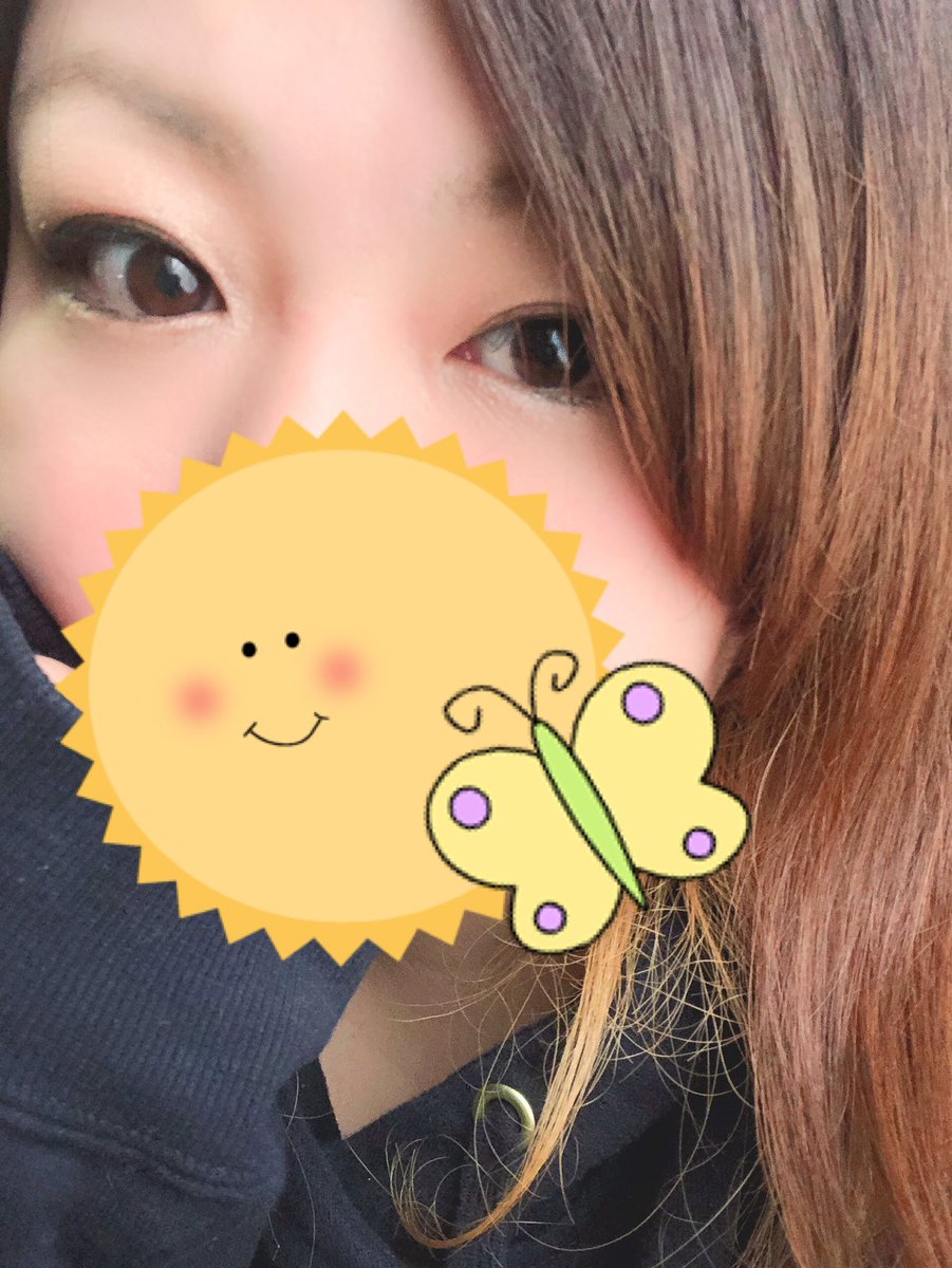YuNa_s30's tweet photo. さーらーしー(n꒪꒳꒪n)ﾌﾞｴｯ
はい眼科いこーねー https://t.co/3yoX4YvrpF