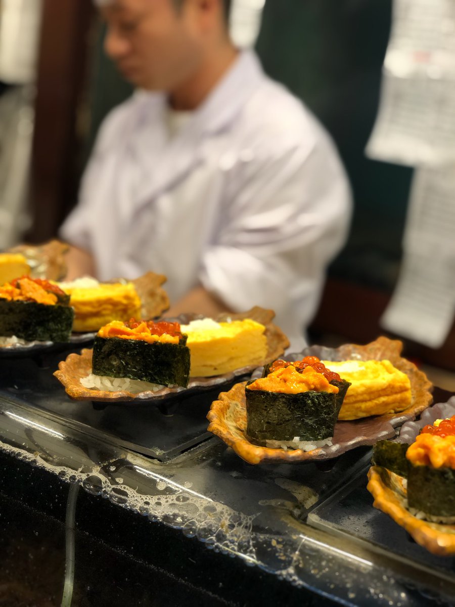 山白慎一 主食はパスタ お寿司と日本酒 タラ肝軍艦激ウマ 青森 三沢 宝寿司 山白慎一 主食はパスタ お寿司と日本酒 タラ肝軍艦激ウマ 青森 三沢 宝寿司