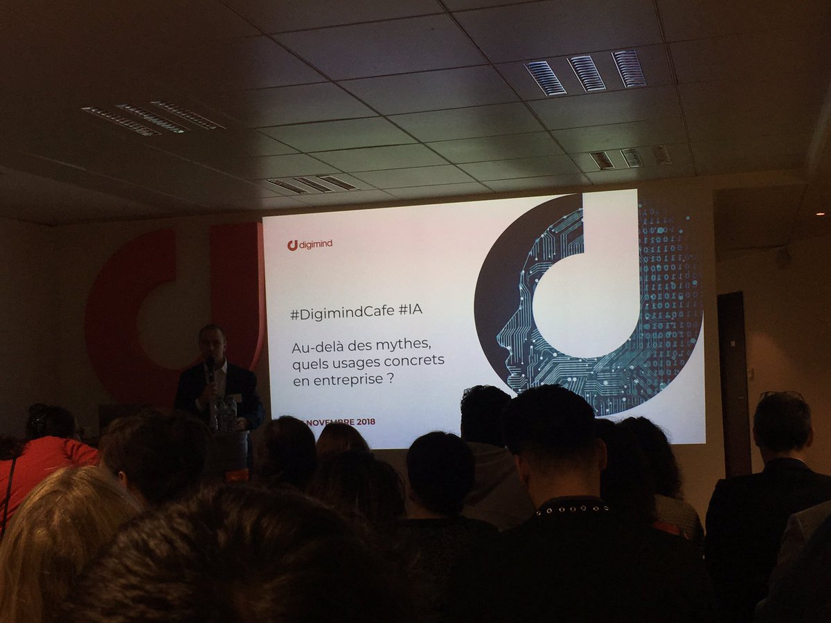 SimCorpFrance's tweet photo. Salle comble #digimindcafe @digimind_FR sur l’#IA avec l’intervention de @_pierreblanc #DataScientist #datamanagemrnt #marketing https://t.co/6ymK1G5WRd