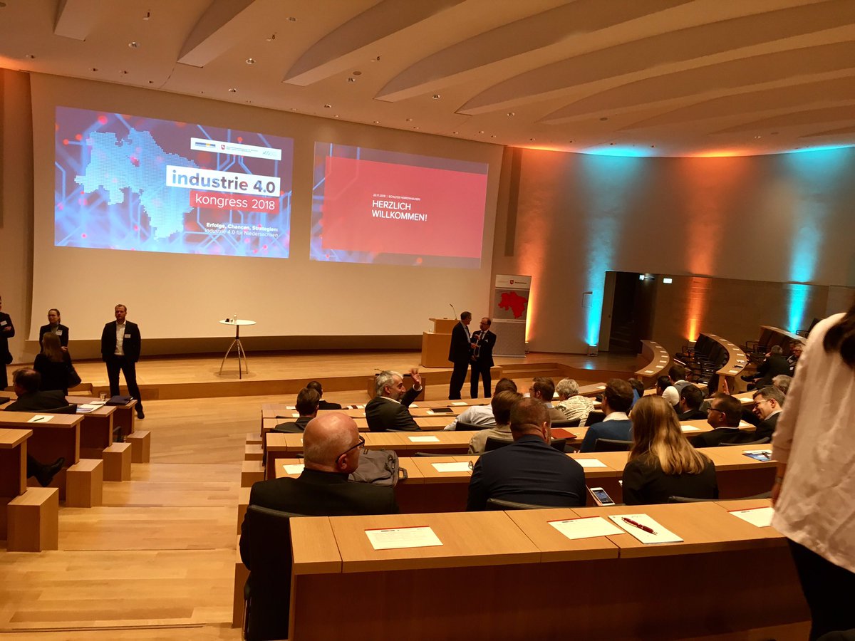 G_Balende's tweet photo. Industrie 4.0 - Kongress 2018 @Becker__Philipp 🔹🔺 #industrie40nds #vision_laser #niedersachsen @Vision_Laser @i40nds @althusmann https://t.co/H8rEcxodRF