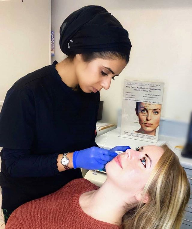 caredentalgroup's tweet image. ✨FACIAL ENHANCEMENT✨
Dr Rubina has held great passion for facial rejuvenation and enhancement and has participated in multiple study programmes in advanced anti-wrinkle injections  to achieve the much-desired enhancement and profile balance results her Patients  desire🙏