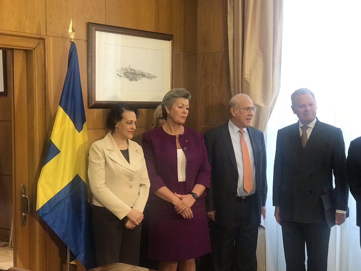 Minister <a href="/YlvaJohansson/">Ylva Johansson</a> in Madrid  today as Spain becomes member 100 of the <a href="/theglobaldeal/">Global Deal</a> <a href="/EmbajadorSuecia/">Per-Arne Hjelmborn, Embajador de Suecia en España</a> <a href="/OECD/">OECD ➡️ Better Policies for Better Lives</a>