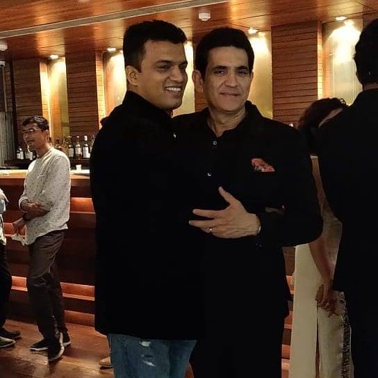 __Bollywood's tweet photo. https://t.co/qStP7ESskn https://t.co/kpuabueOgt