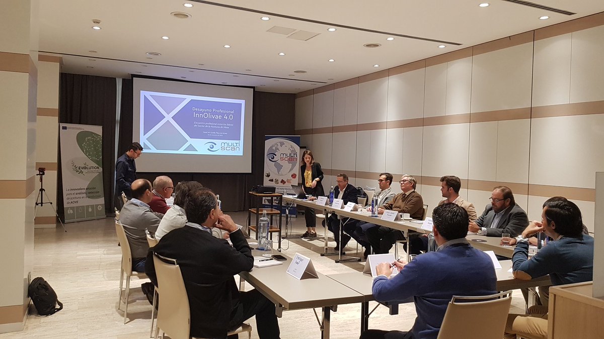 TTAgrifood's tweet photo. Comenzando InnOlivae 4.0 sesión de innovación en el sector productor de aceitunas. Excelente convocatoria gracias a @MultiScanTech @ttagrifood @dealavah https://t.co/DyvWSrcGPf
