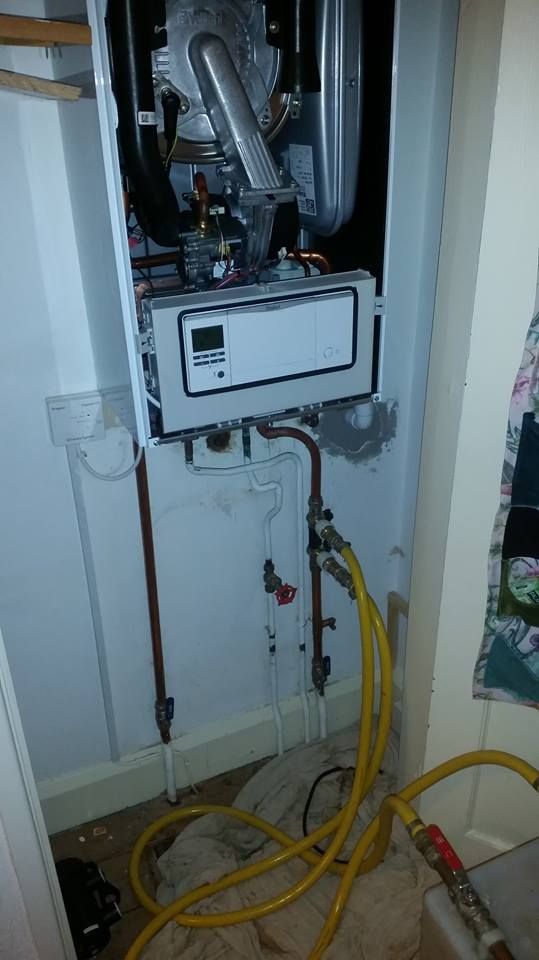 Here we are power flushing a boiler not installed by ourselves that is only one year old which had failed due to blockages. The customer had already paid for a power flush during the installation..  By using the wrong contractor they are several hundred pounds worse off!